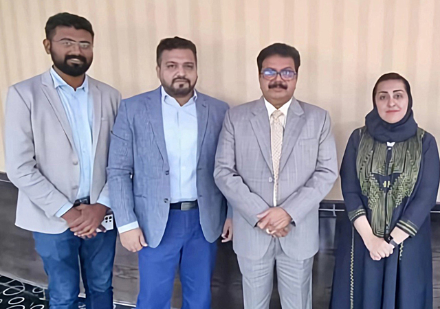 Jith and Dayim’s management team with Dr Varghese Kurian, Chairman of Al Namal Group of Companies (third from left).